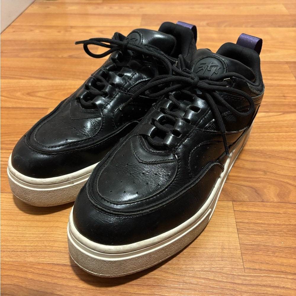 Eytys Black and White Chunky Sneakers

Black Sidney Sneakers